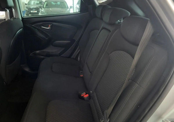 Hyundai ix35 cena 33900 przebieg: 194084, rok produkcji 2011 z Racibórz małe 277
